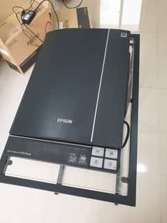 High quality SCANNER  Perfection V370 Photo - Like NEW