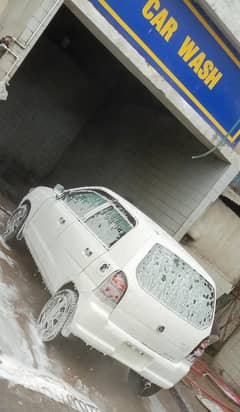 Genioun Condition Mechanically 200 % full family car Ac+lpg