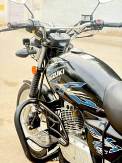 Suzuki GS 150 SE/ 2022 low mileage