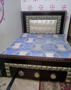 Wooden King Bed Poshish with star hard foam