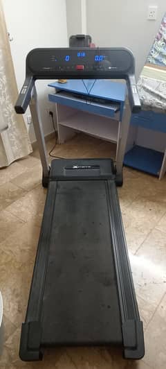 Treadmill / Electric Treadmill / Exercise Machine/ Cardio