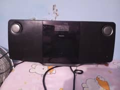 Phillips dock cd player aux radio usb