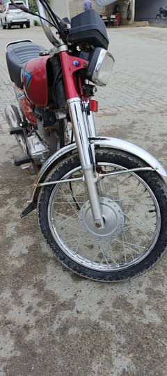 United CG 125 2020 model Karachi number 03019088970
