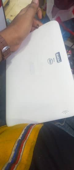 Salam Intel 2/16  all ok big display