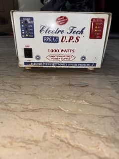 1000W