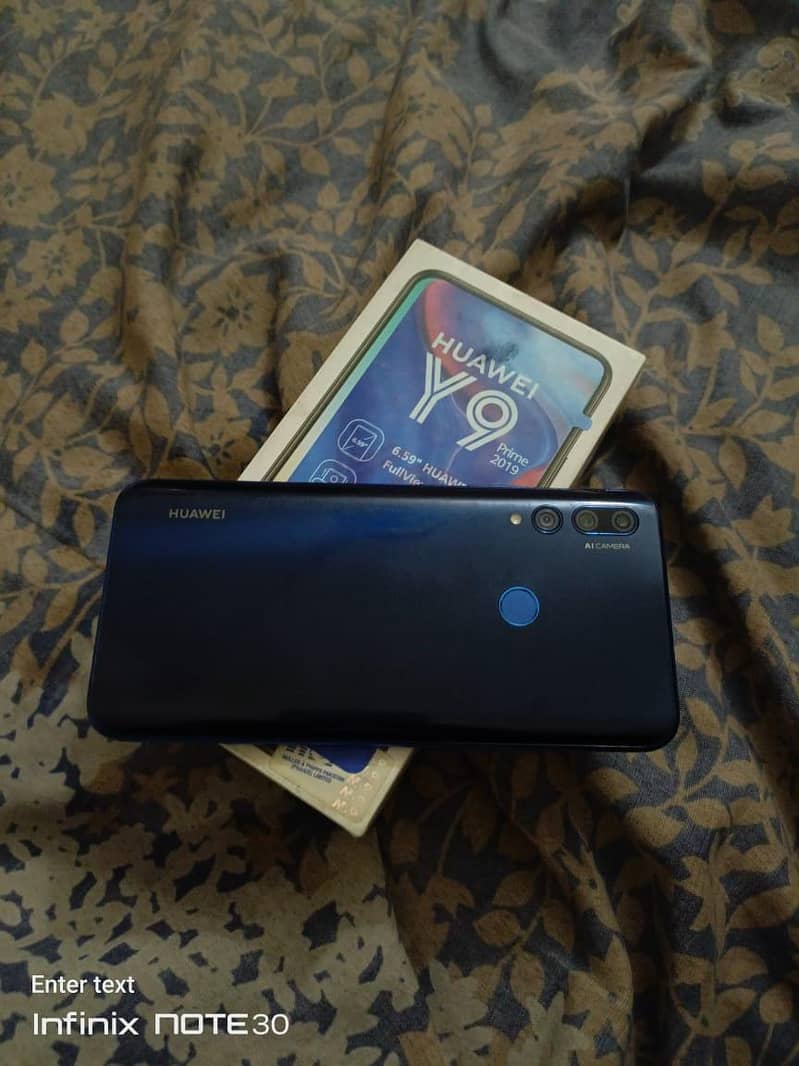 Huawei y9 prime with box in very good condition 1