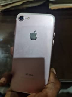 Apple iPhone 7