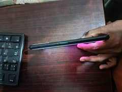 good condition mobile box Nhi ha PTA approved ha charger ha