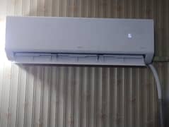 Tcl Dc inverter Ac , 10/10 condition urgent sale