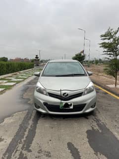 Toyota Vitz 11/14 Automatic Multan registration