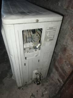 Gree 1 ton ac