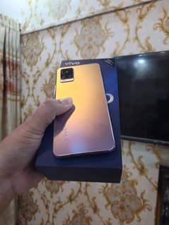 Vivo v20 8/128GB  in display fingerprint  with box all ok
