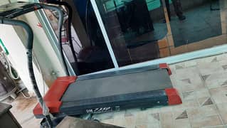 Treadmill in excellent condition