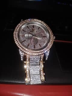 Fake Shinning Watch