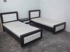 singal beds 3.5×6.5 feet