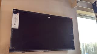 TCL 4K Smart TV ( Android )