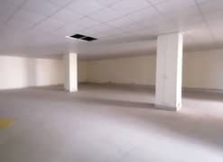 Ideally Located Building Of 1 Kanal Is Available For Sale In Lahore