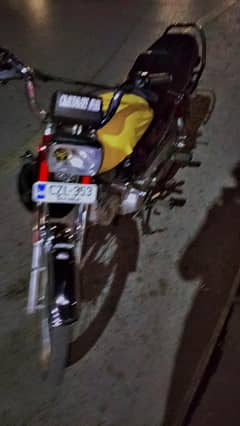 new bike huge speed 3000 tak Chali he bus