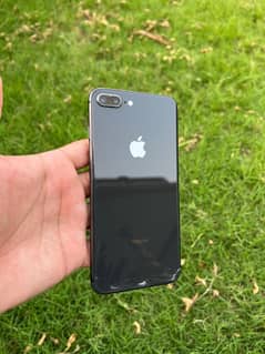 Apple iPhone 8 Plus