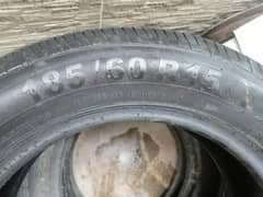 Tubeless tyre without puncture 185/60/15 for sale. 03319244484.