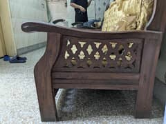 Useful Sofa in gud condition
