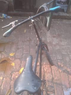 Condition used he Tyres Ki Alignment Kharab He Halki si 03221140846