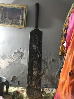 2 cricket bats for sale