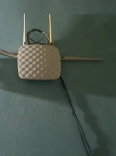 Tenda 4 Anteena router all ok what'sapp 03258667181 no OLX chat