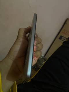 20/10 condition camera full ok 1month used only