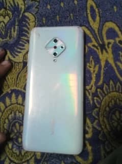Vivo y51 condition apky smny hai full box panal original hai