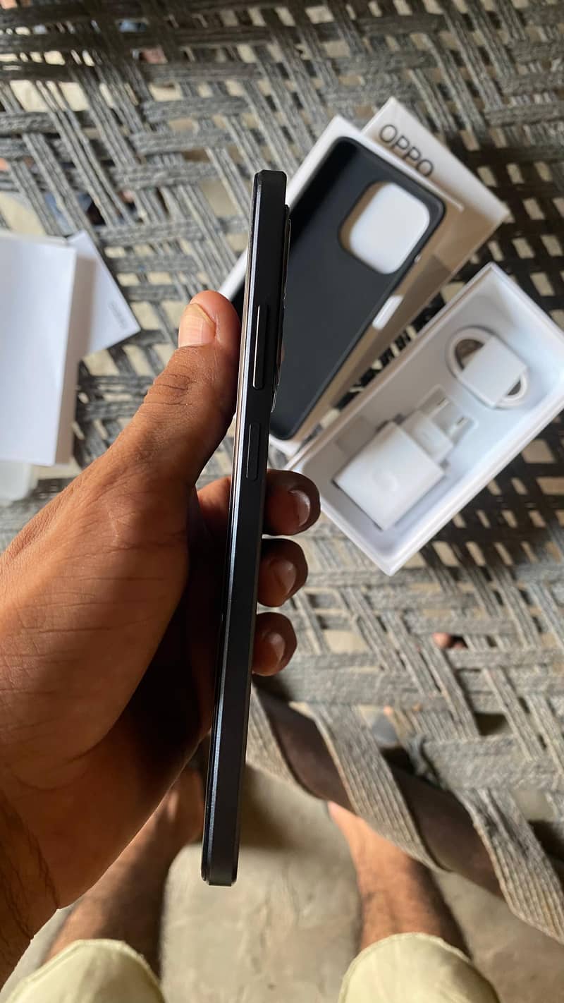 Oppo A3 pta prove New condition 10/10 Box charger new no use 3