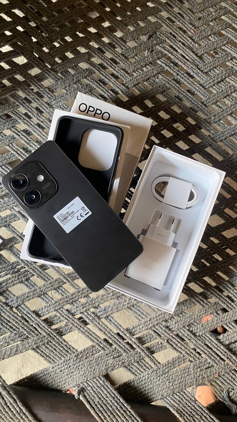 Oppo A3 pta prove New condition 10/10 Box charger new no use 5