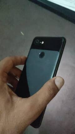 pixel 3 doted and lines in panel