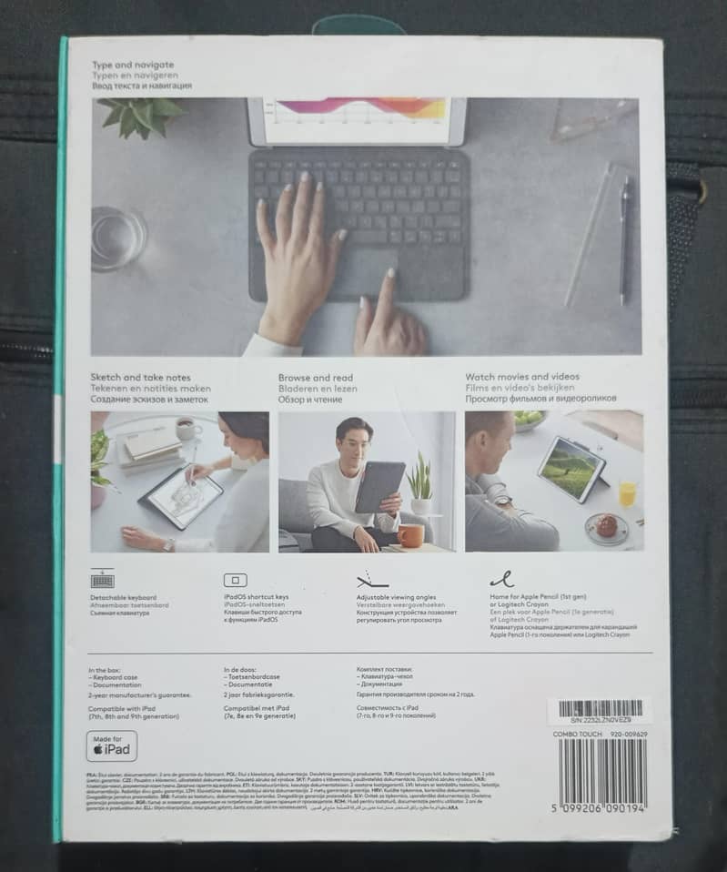 LOGITECH COMBO TOUCH Wireless Keyboard & Case for iPad 7th 8th 9th Gen 3