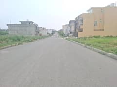 7 Marla LOP Level Plot in Jinnah Garden on Carpeted Road at Investor Price
