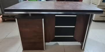 Office Tables for sale