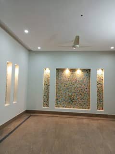 Office flats available for rent in pak Arab society