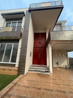 Brand New Luxury one Kanal HOUSE | Outclass Construction | VVIP Location | Walking distance to Park Masjid and Market