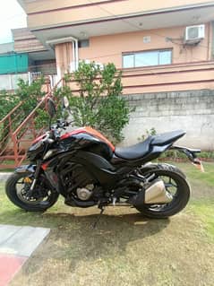 Kawasaki Z1000 | Model 2025 | New Bike | *0*3*0*6*5*5*0*4*9*4*2*