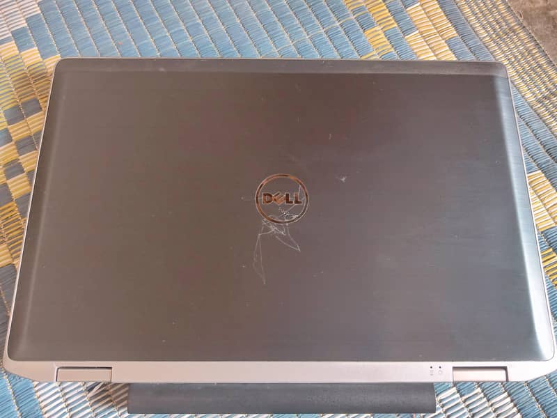 Core i7 2nd G,  8 RAM  128 SSD,  10/10, No Fault, 5 hours backup 4