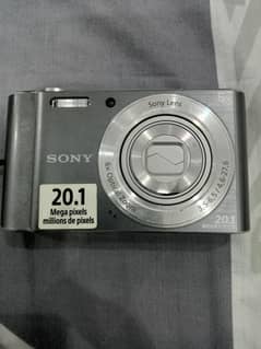 Sony camera 20.1 cyber shot