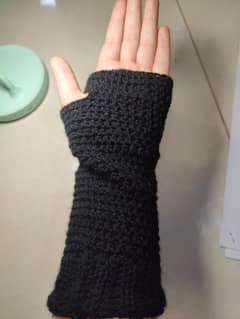 Hand made fingerless gloves