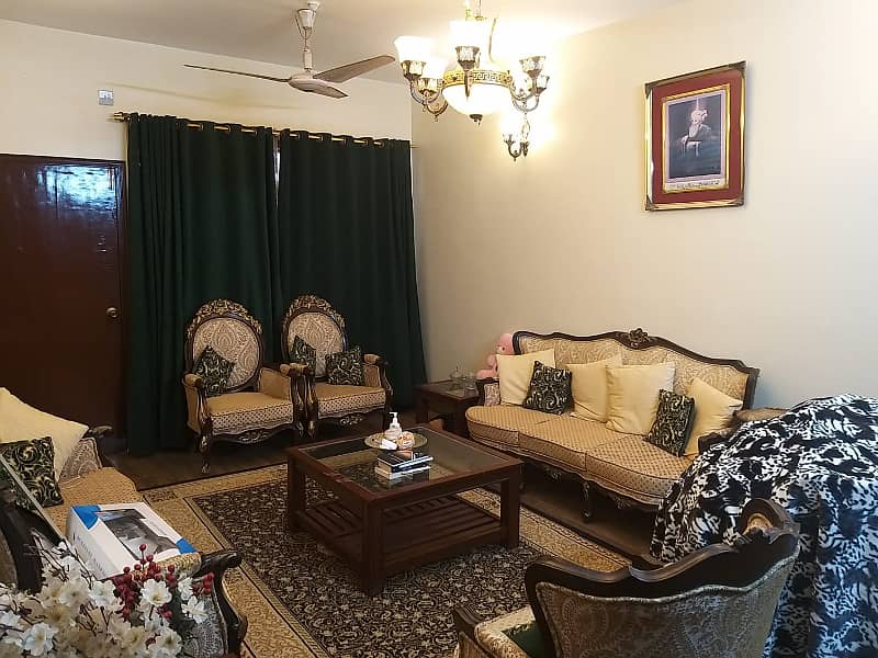 Portion For Sale West Open In Block 2 Gulshan-E-Iqbal 1