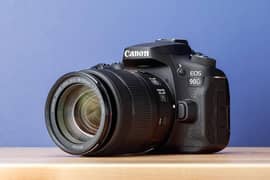 Canon 90D