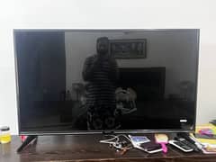 Samsung malaysian 50 inches smart LED