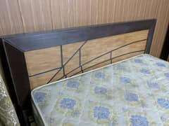 Wooden Bed for sale in good Condition