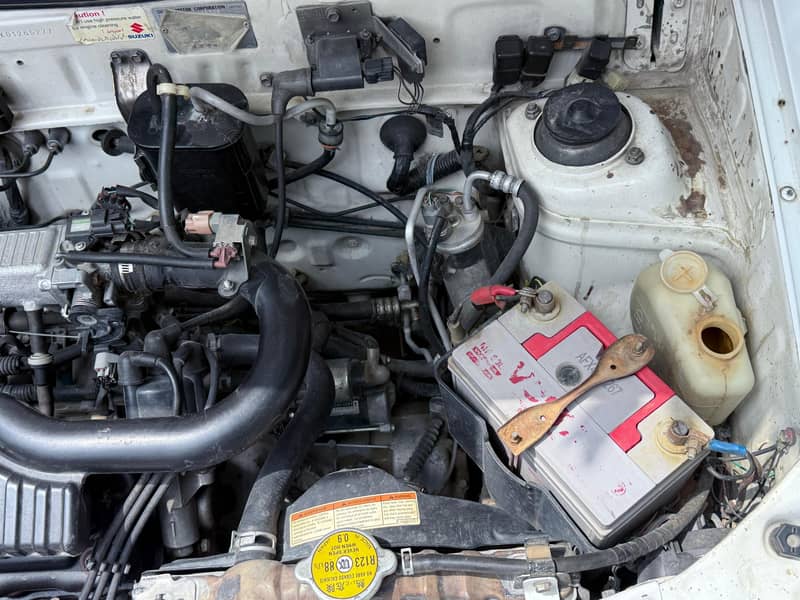 2018 model mehran vx  converted to vxr ac installed 1 piece touching 6