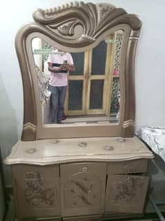 Dressing Table with Sitting  Stool