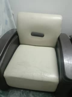 6 seater sofa leather 32000