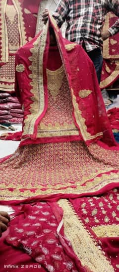 wedding Dress urgent sell